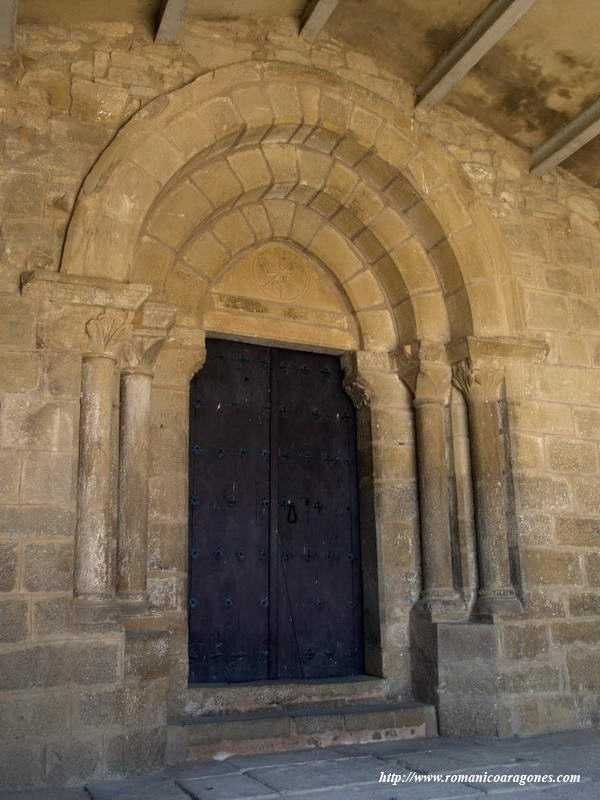 PORTADA DEL TEMPLO A PONIENTE